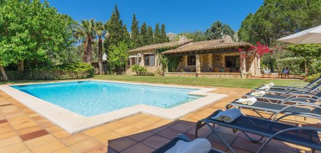 Charming finca in the the orchards of “La Huerta de la Font”, mountain views & pool